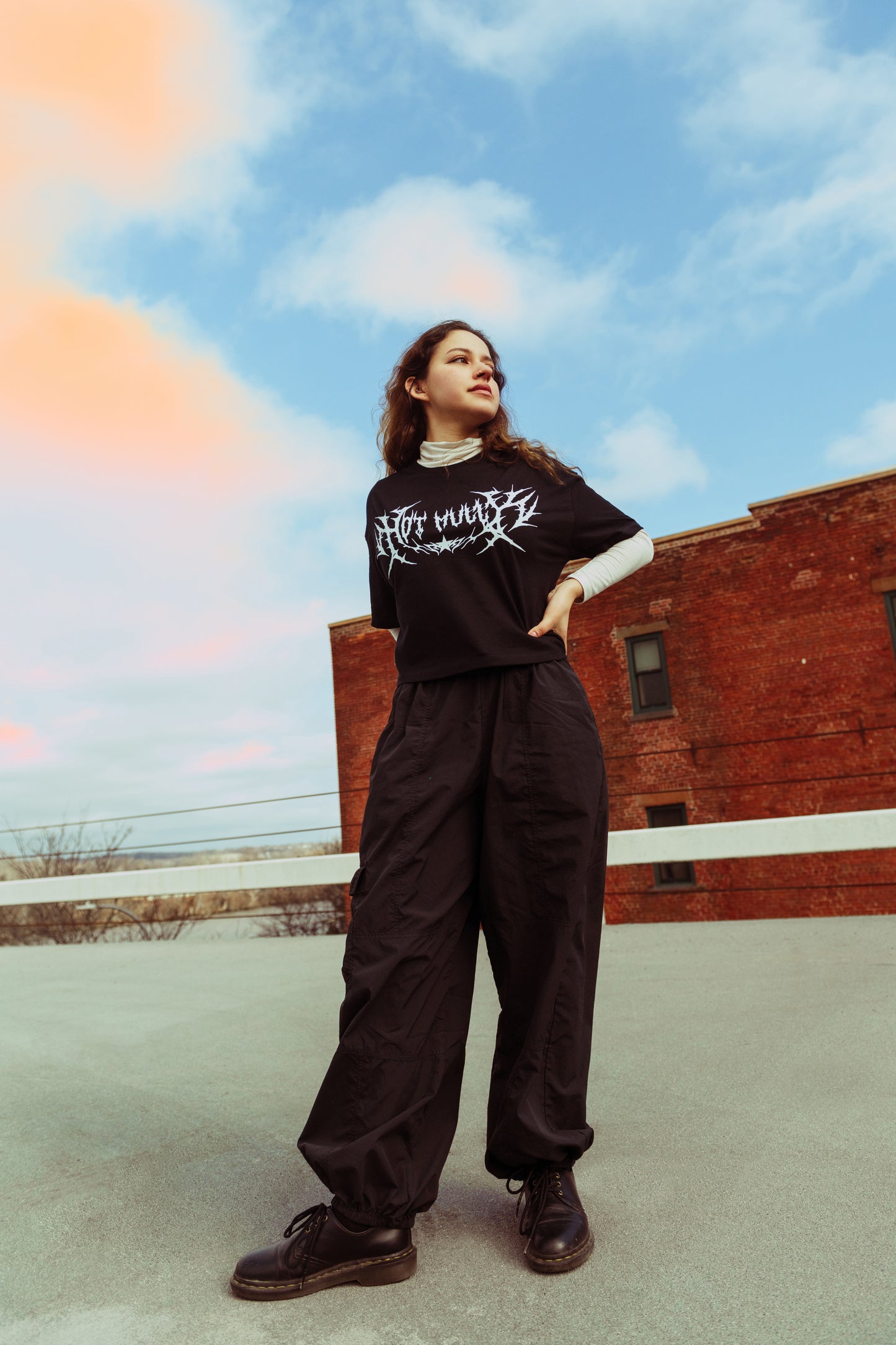 Hot Mully Crop Tee